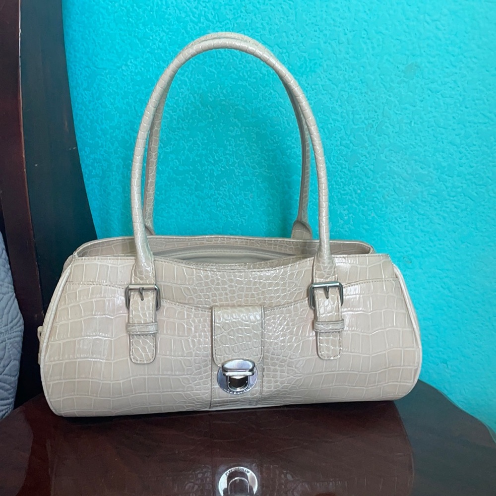 Liz Claiborne Purse